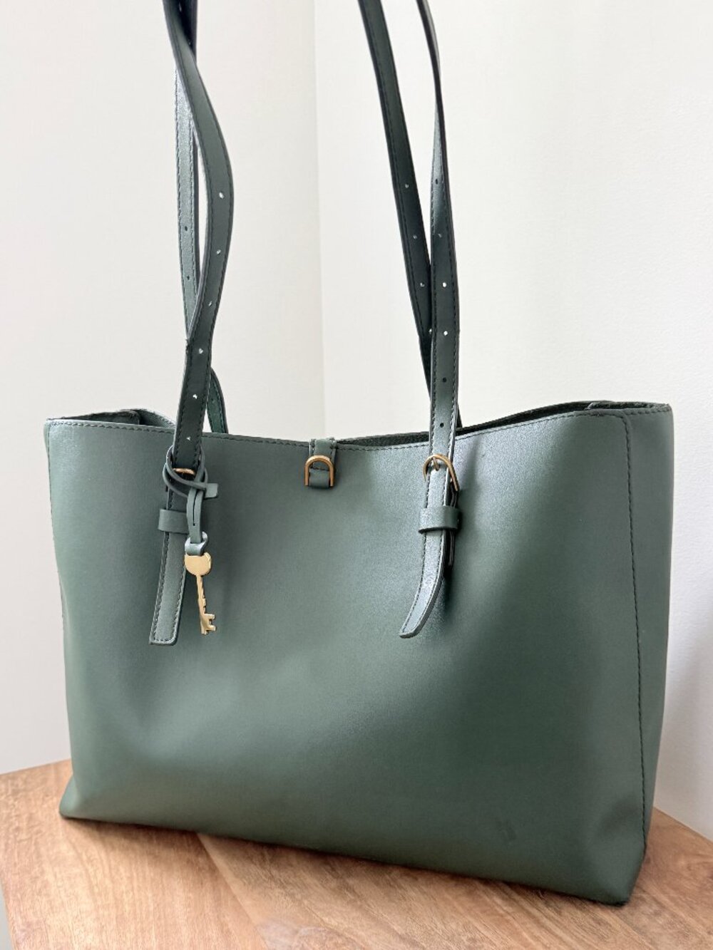 FOSSIL Kier Vegan Cactus Leather Tote Bag Pine Moss Green Adjustable Shoulder
